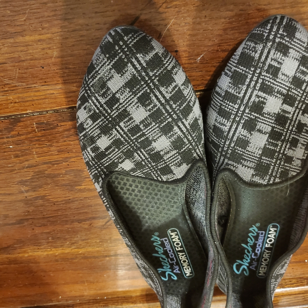 Skechers Black and Gray Slip-On Shoes